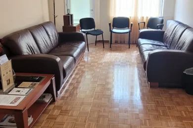 αίθουσα αναμονης 3a