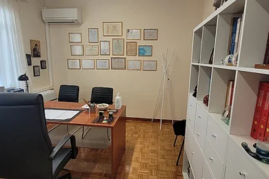 γραφείο ιατρού 2