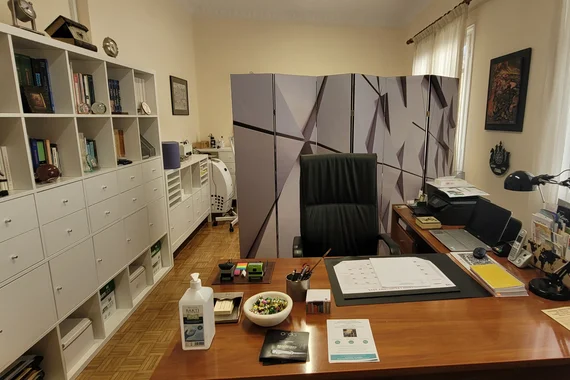 grafeio-iatrou-4 γραφείο ιατρού 3